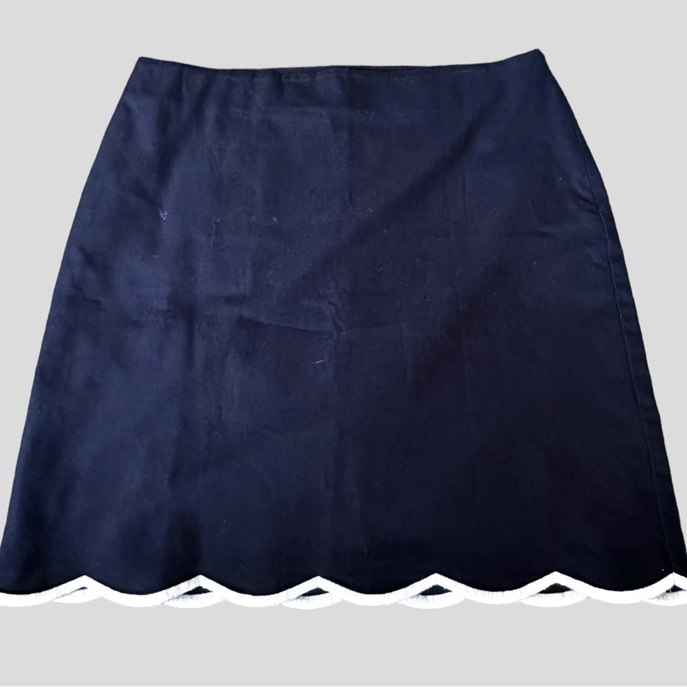 Talbots scalloped hem A-Line navy and white skirt size 8 NWOT office car… - Picture 4 of 5